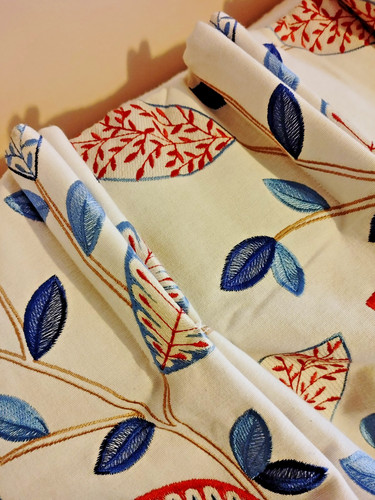 Bespok embroidered cream - bespok,