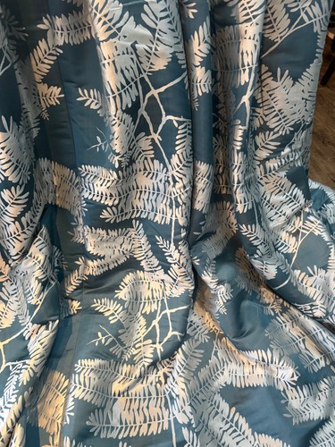 Heavy interlined double pleat - double,