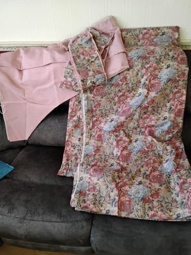Bespoke curtains chintz - curtains,