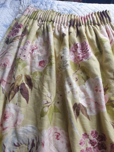Beautiful bespoke curtains - beautiful,