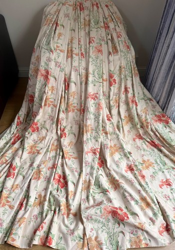 Stunning bespoke vintage laura - stunning,