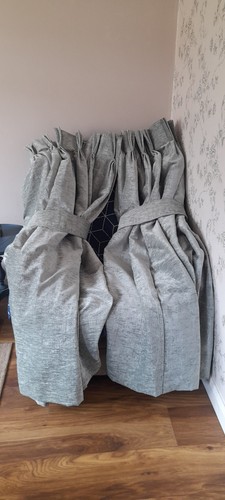 Bespoke triple pleated velour - bespoke,