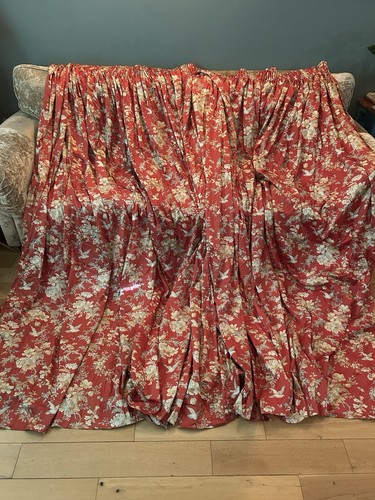 Vintage floral lined door - vintage,