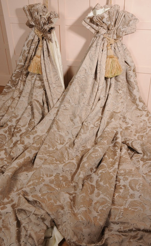 Luxury pair silk - luxury, damask