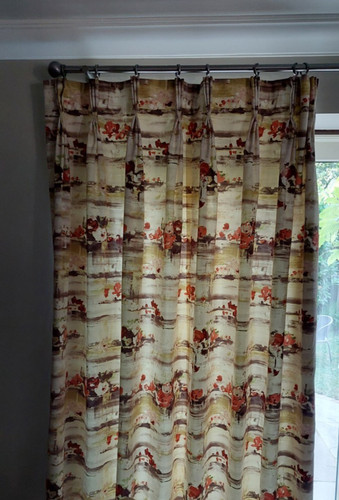 Triple pleat bespoke - triple,